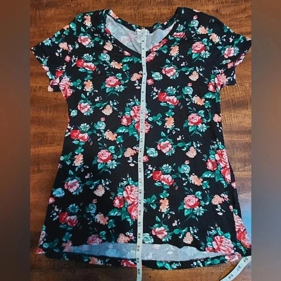 Plus Size Wet Seal Tee-NWOT - Picture 5 of 7
